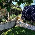 Paradise Glamping בית חווה *