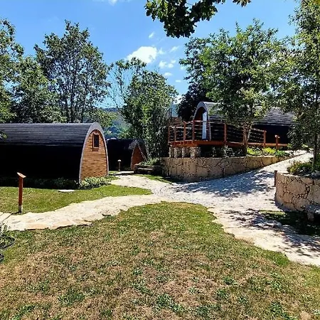 Farm stay Paradise Glamping *